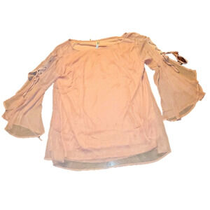 𝅺Sheer pink bell sleeve top Small